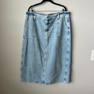 Denim midi skirt